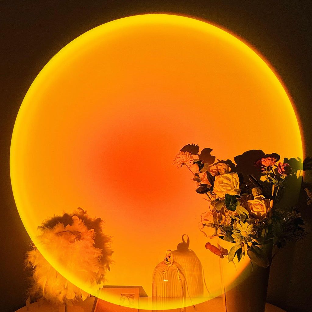 Sunset Projection Lamp — Ambient Glow Light for Elevated Interiors