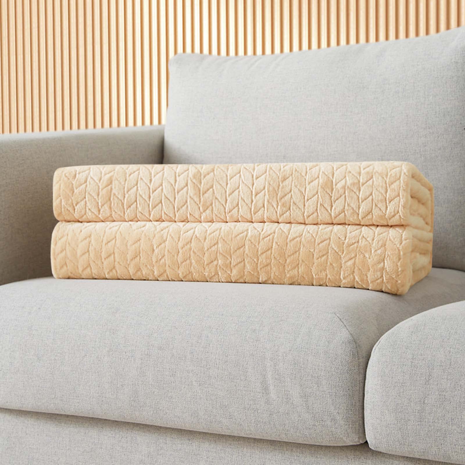 Luxe Fleece Throw & Bed Blanket – Ultra-Soft, Lightweight Cozy Layer