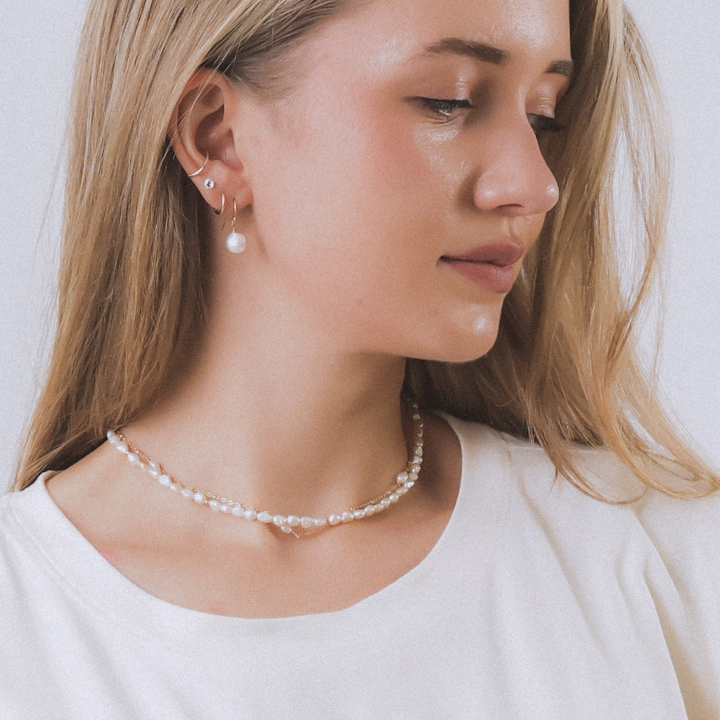 Darya – Pearl Dangle Earrings